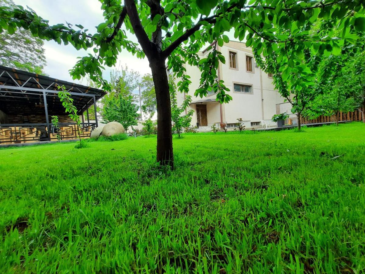 Cherry Garden Boutique Hotel Yeghegnadzor Exterior foto